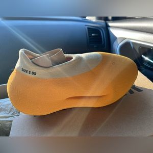 authentic Yeezy Knit RNR sulfur